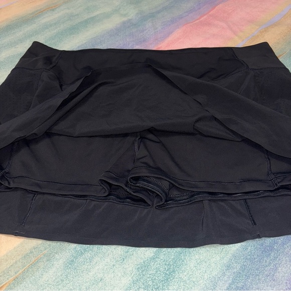 ATHLETA RUN WITH IT HIGH RISE 14”‎ SKORT women’s size XL - Picture 4 of 6